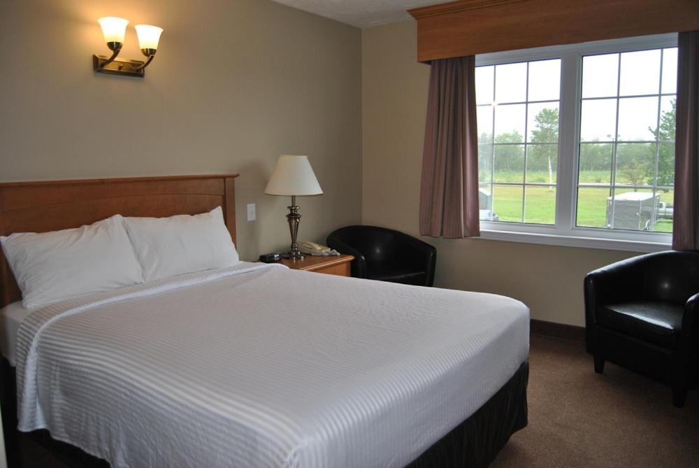 Auberge Bouctouche Inn & Suites מראה חיצוני תמונה